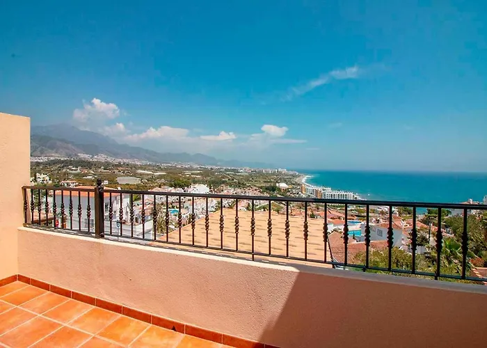 Spectacular Views Of The Sea, Punta Lara, Nerja, Nº7 بيت للعطل